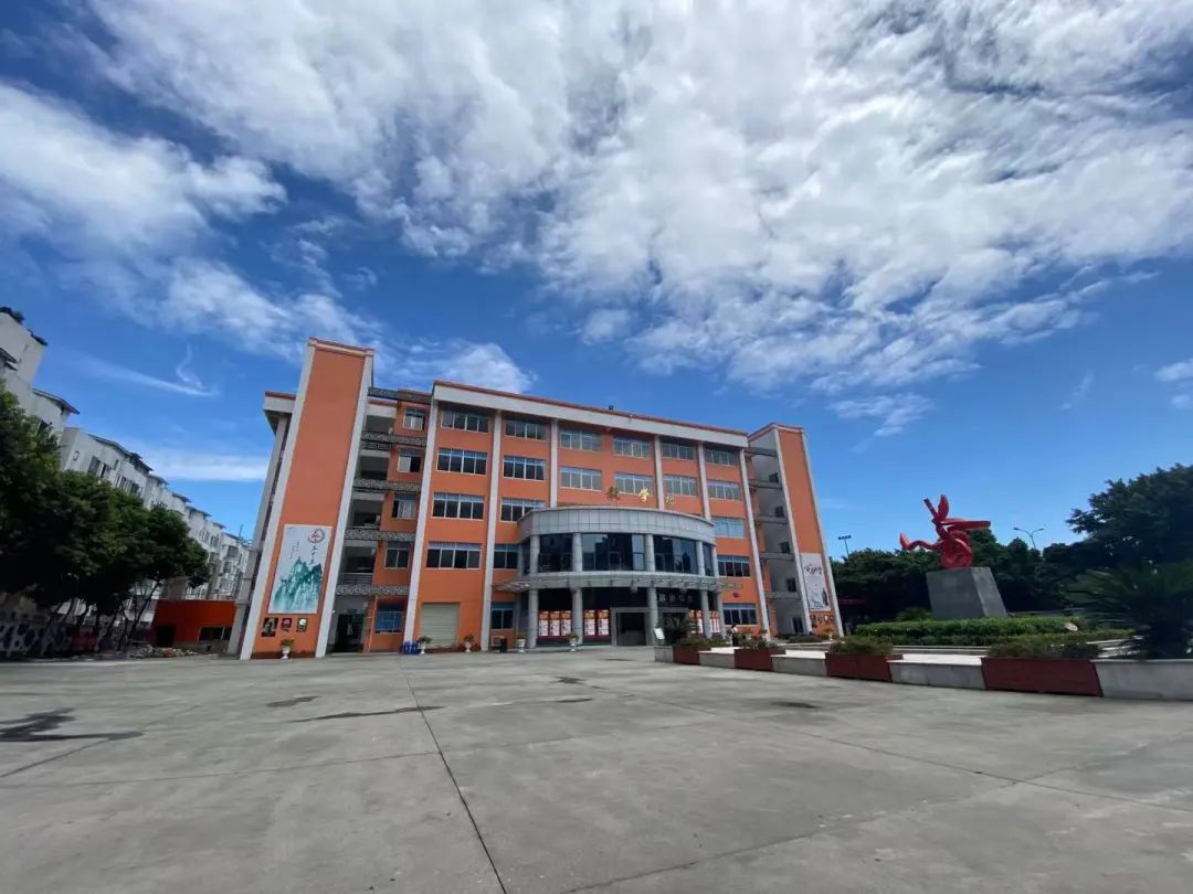 四川现代艺术学校2024年招生章程